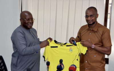 CEREMONIE DE REMISE DE MATERIELS SPORTIFS A LA FEDERATION GUINEENNE DE FOOTBALL